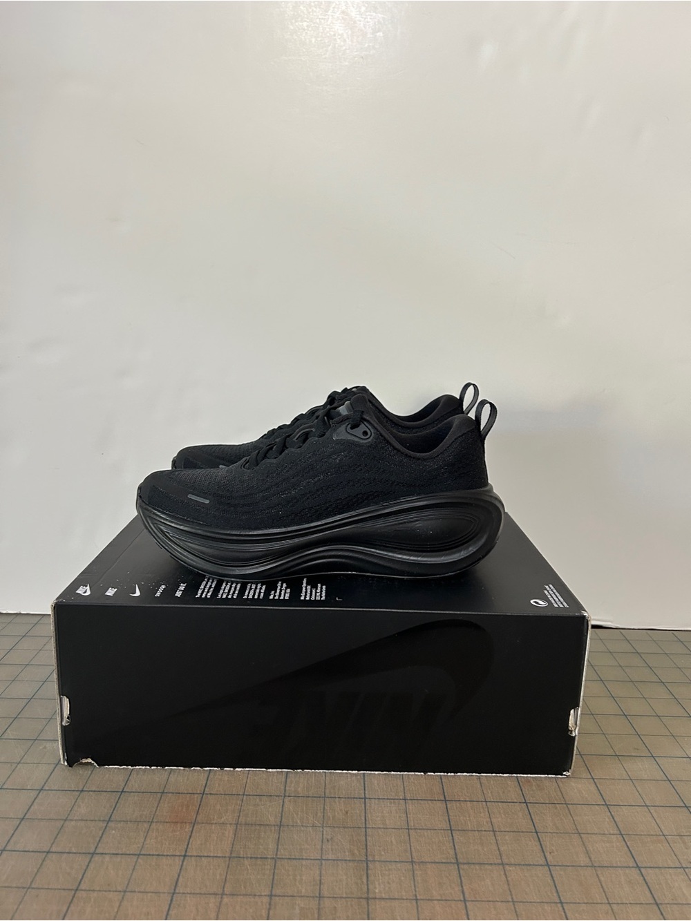 Nike Vomero Plus ‘Black’ Womens